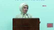 Emine Erdoğan: Denizlerden 138 bin ton çöp toplandı