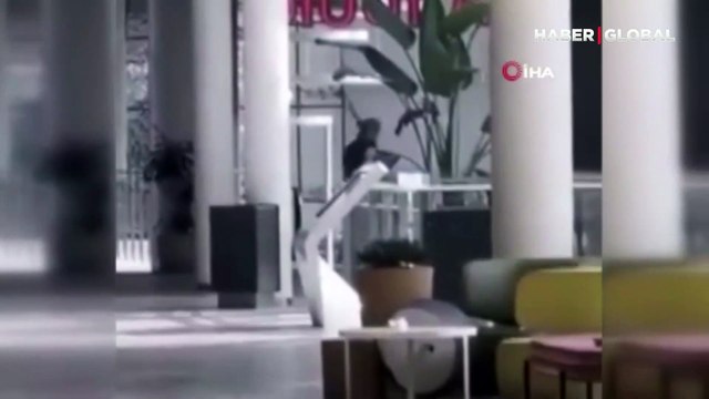 Danimarka'da alışveriş merkezinde silahlı saldırı: Çok sayıda ölü ve yaralı var