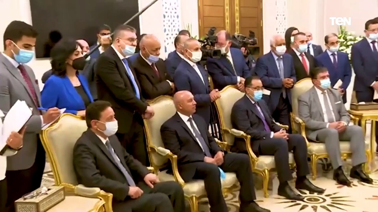 الرئيس السيسي: أكثر من تريليون جنيه اتصرفوا على...