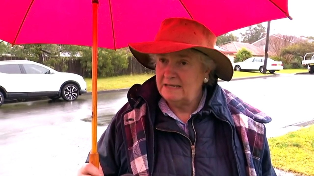 Large parts of NSW's east coast on alert as heavy rain continues