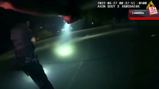 ABD'de polisin 60'tan fazla kurşunla öldürdüğü siyahi gencin vurulma anları