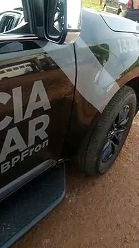 BPFRON apreende carro carregado com cigarros contrabandeados em Cascavel