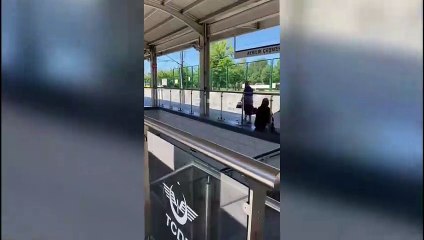 Marmaray'da acil durum sireni! Yolculara peronları terk edin uyarısı