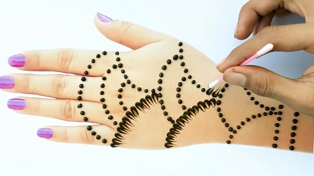 Stylish Simple Mehndi design for hands _ Easy Mehndi design front hand _ New Mehndi design 2022