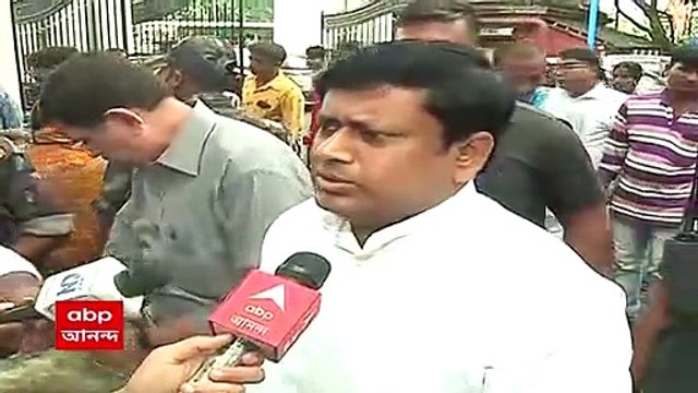 Tarun Majumdar Demise: প্রয়াত পরিচালক তরুণ মজুমদার। তাঁর প্রয়াণে শোকাহত বিজেপি রাজ্য় সভাপতি সুকান্ত মজুমদার। Bangla News