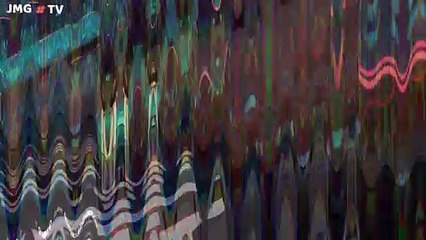 ESTHER VAQUERO, BLUSA NEGRA, MUY GUAPA