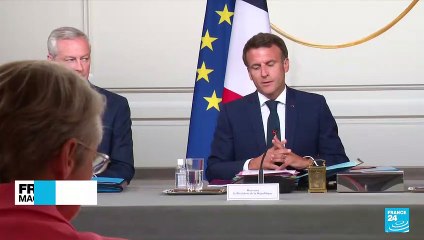 'Hang in there', Macron tells ministers in minority government