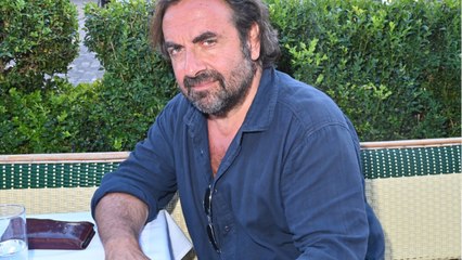 VOICI : "Ça la saoule un peu" : pourquoi la compagne d'André Manoukian ne vient (presque) jamais le voir en concert