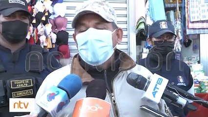 Rescataron 16 perros y 7 gatos que eran comercializados dentro de bolsas de yute