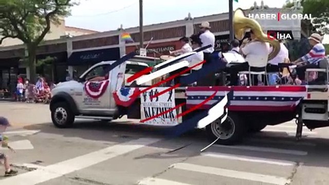 ABD'de panik anları! Bağımsızlık Günü kutlamaları, silahlı saldırıyla kana bulandı: Çok sayıda kişi vuruldu