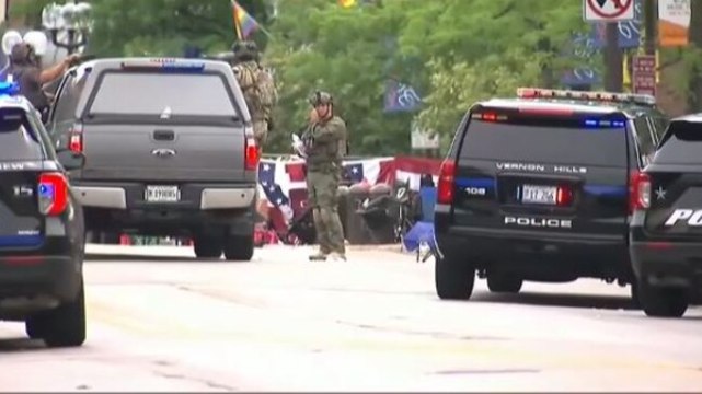 5 people killed, several injured in Chicago mass shooting