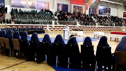 45 hafize hafızlık belgesini aldı, törenle taç giydi: Hedefimiz imanlı, takvalı, ilim dolu ve şuurlu bir nesil yetiştirmektir!