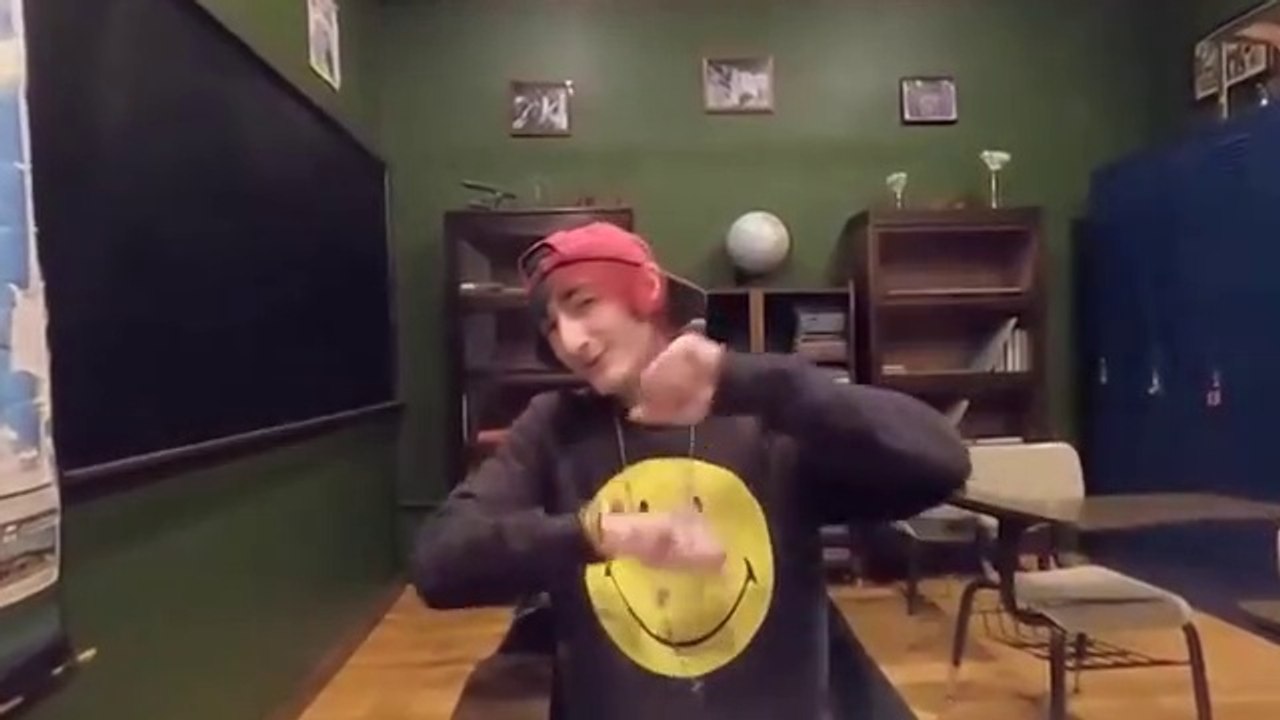 Who is Suspect Robert "Bobby" Crimo aka Awake the rapper Which is in custody after Highland Park parade mass shooting