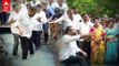 YCP MLA Protest at Drainage : కాలువ సమస్య తీర్చేవరకూ కదిలేది లేదు | ABP Desam