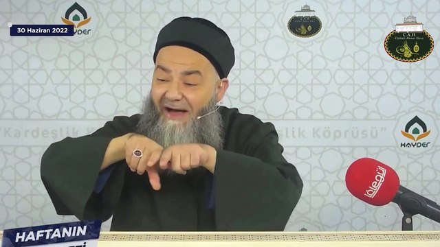 İsmailağa Cemaati’nin “Kadınlar cenazeye gelmesin” kararına Cübbeli Ahmet Hoca’dan önemli açıklama