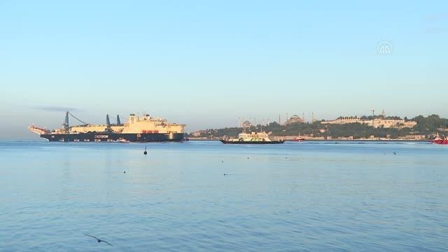 Sakarya Gaz Sahası'nın derin deniz kesiminde boru döşeyecek Castorone yarın Filyos Limanı'na varacak