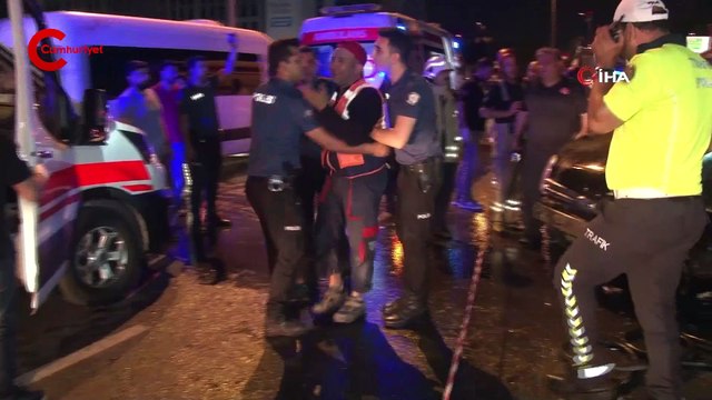 İstanbul'da korkunç kaza! TEM Bağlantı Yolu'nda çalışma yapan işçilere araç çarptı: 2 ölü, 5 yaralı