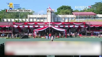 Jokowi Anugerahkan Bintang Bhayangkara Nararya Kepada 3 Anggota Polri