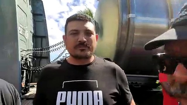 Camion essence bloqué au Barachois