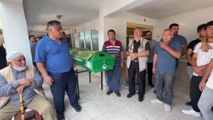 Balıkesir'deki trafik kazasında vefat eden 4 kişi defnedildi