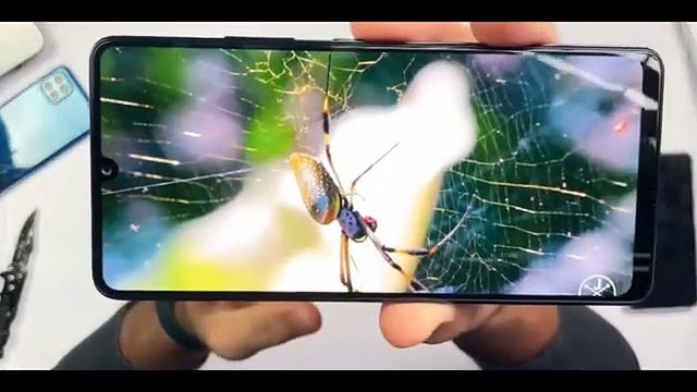 فتح صندوق Galaxy F13: هاتف سامسونغ الجديد من الفئة الاقتصادية