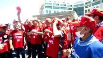 Son dakika haber: Sarıyer Belediyesi çalışanları zam talebiyle grev başlattı