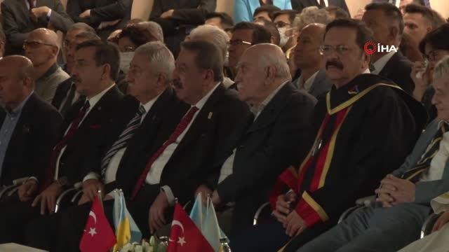 Kırım Tatar Türklerinin Milli Lideri Kırımoğlu'na, onursal doktora unvanı verildi