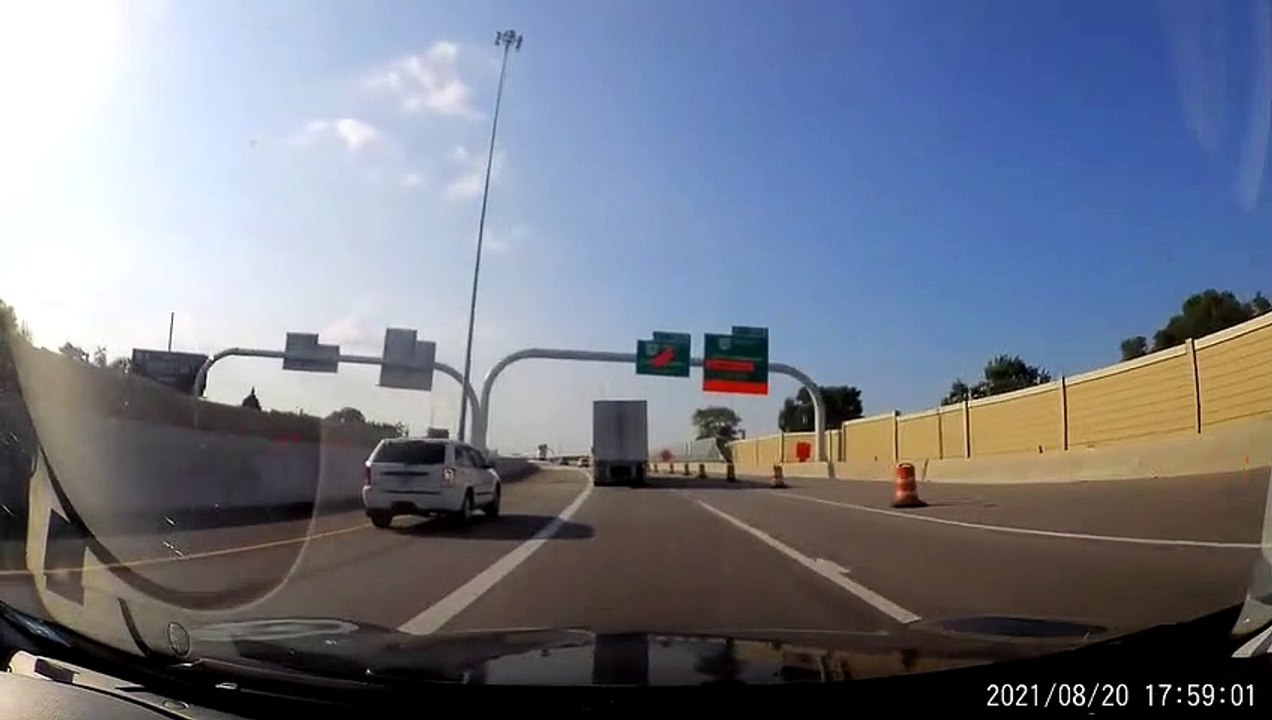 Car Barely Makes Their Exit