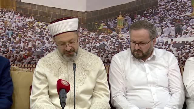 Diyanet İşleri Başkanı Erbaş, Mekke'de basın toplantısında konuştu (2)
