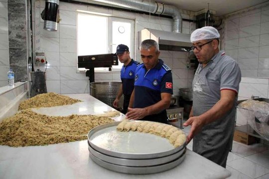 Gölbaşı'nda Kurban Bayramı öncesi zabıtadan sıkı denetim
