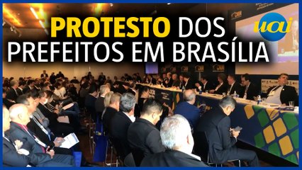 Prefeitos protestam contra limtação do ICMS