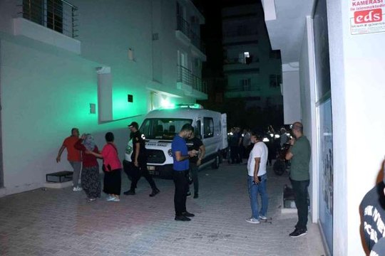 Son dakika haber! Cinnet geçiren şahıs çocuğunu ve eşini öldürüp intihar etti