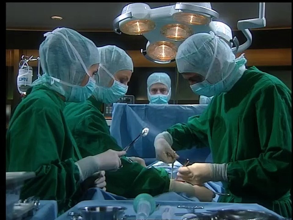 Alphateam - Die Lebensretter im OP Staffel 2 Folge 7
