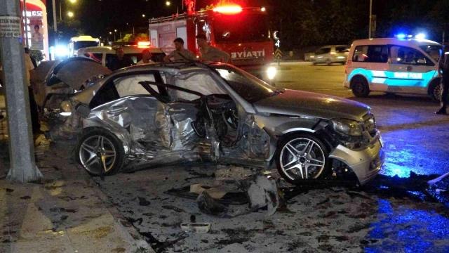 Elazığ'da trafik kazası: 3 yaralı