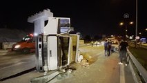 Son dakika haber | Talaş yüklü kamyonetin devrildiği kazada 2 kişi yaralandı