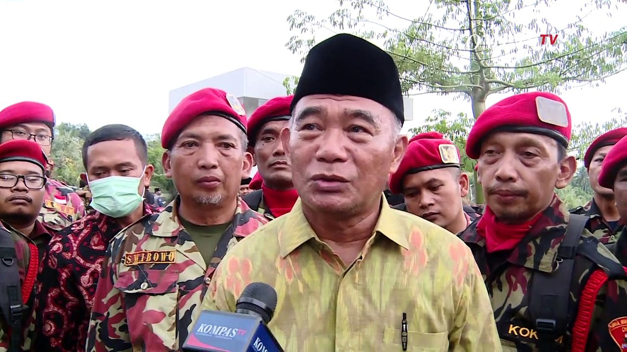 Gantikan Risma Jadi Mensos Ad Interim, Muhadjir Effendy Langsung Cabut Izin PUB ACT