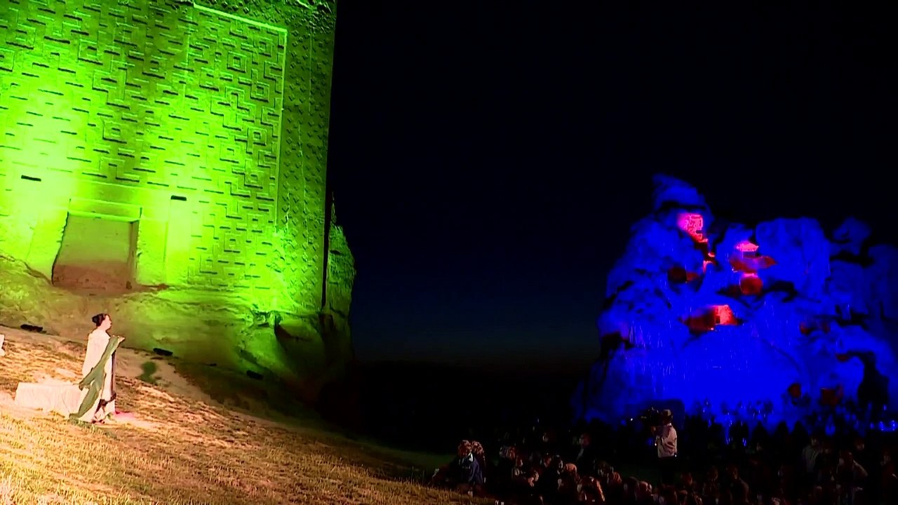 Tiyatrocu Altan Gördüm: Zaten ucu ucuna geçiniyorduk...