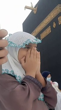 Guess What I am Asking & Requesting from Allah | Begging Only From One Allah | Praying in Baitullah