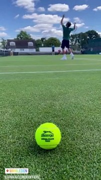 Nolwenn Leroy à Wimbledon pour soutenir Arnaud Clément.