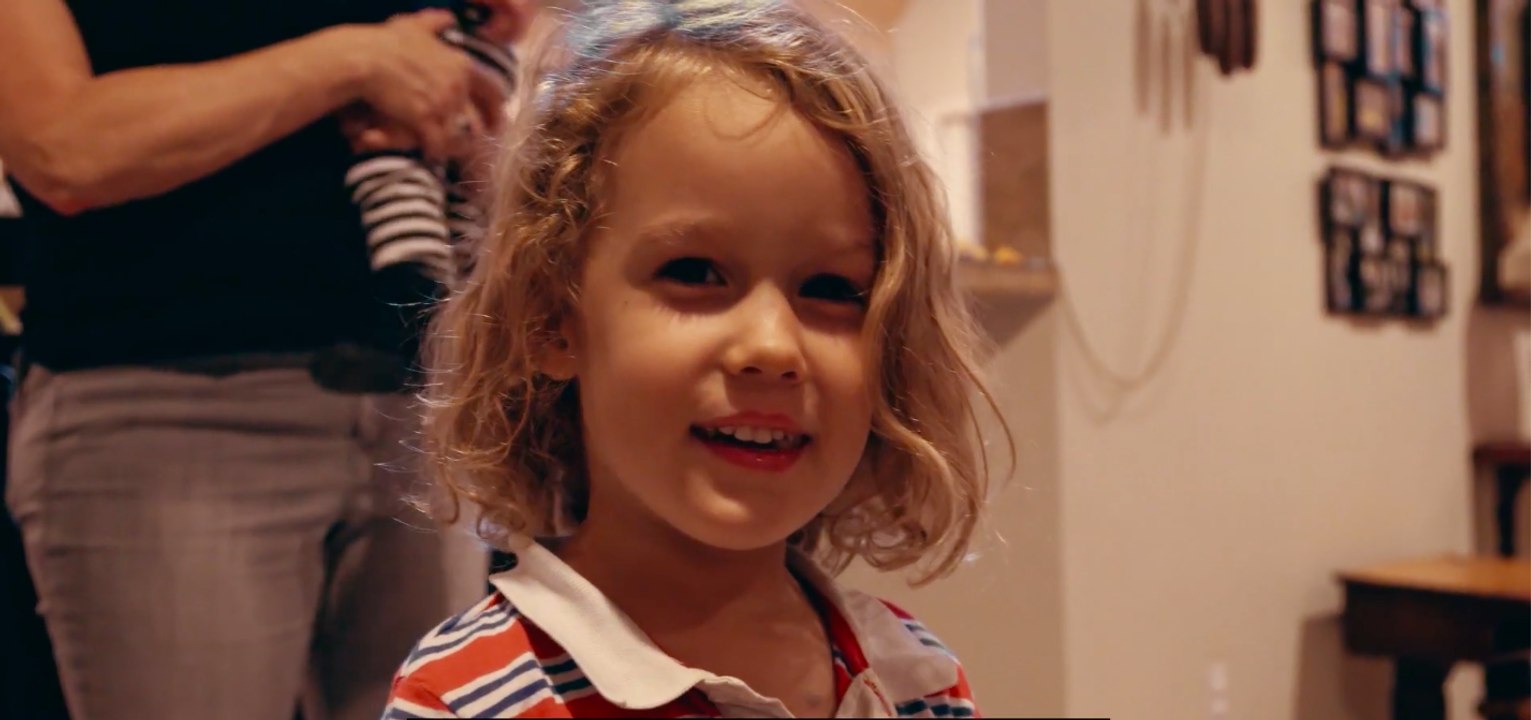 Couch Connections - Trailer (Deutsche UT) HD