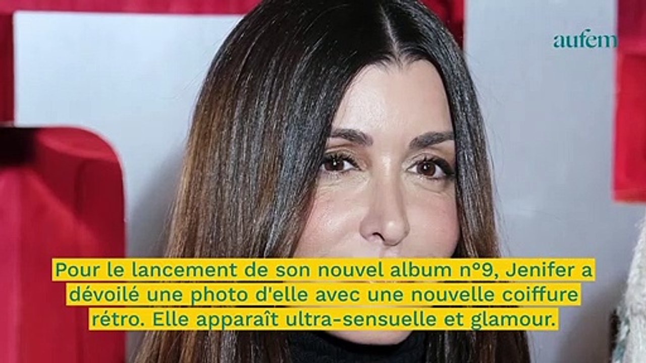Jenifer adopte une coiffure rétro et glamour pour son grand retour