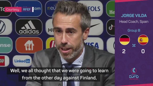 Defensive mistakes are costing Spain - Vilda