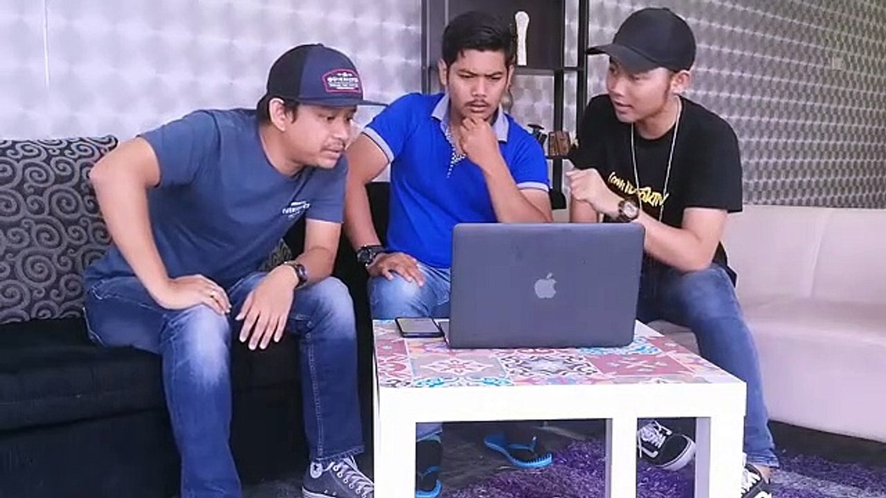 Reaction- Perempuan Di Rasuk Semasa Live instagram