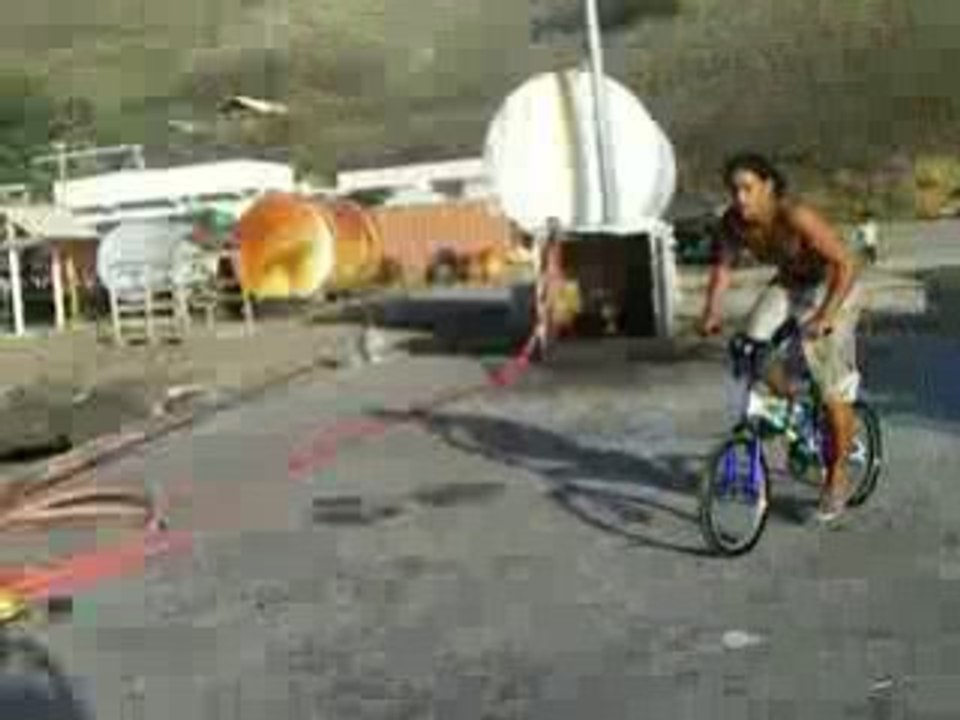 Back flip marquises