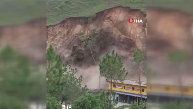 Hindistan'da sel ve toprak kayması: 1 ölü, 6 kayıp