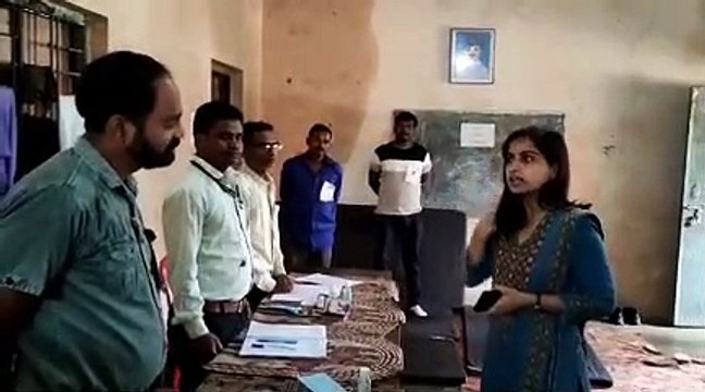 Video Story-थम-थम कर होती रही बारिश, वोट डालने मतदाताओं का उत्साह नहीं हुआ कम, अमरकंटक में 65.15 प्रतिशत मतदान