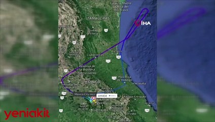 Havada korku dolu anlar! Uçağa yıldırım düştü