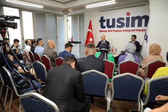 KKTC Meclis Başkanı Töre, Kıbrıs sorununun milli beka meselesi olduğunu söyledi