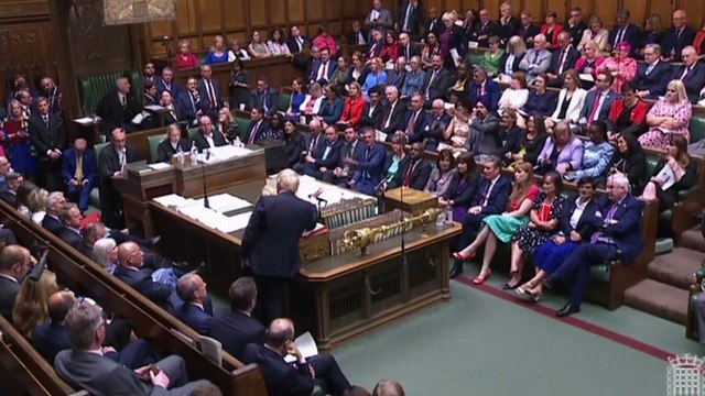 El Gobierno británico suma dimisiones mientras Johnson descarta dimitir