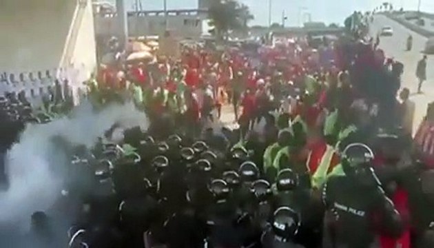 Hausse du prix des denrées et des carburants: les Ghanéens mettent la pression sur leur Président